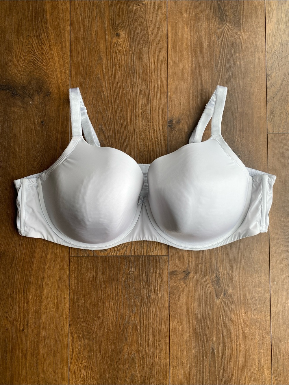 Torrid Sexy T-Shirt Bra White Full-Coverage with Smooth Molded Cups 48C